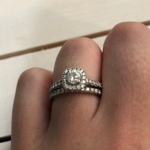 Vera Wang Love Collection bridal set